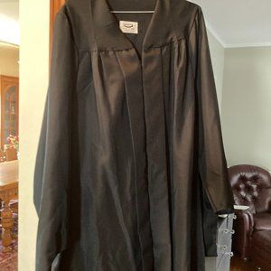 Jostens Size 5'10" to 6' Master Black Graduation Gown